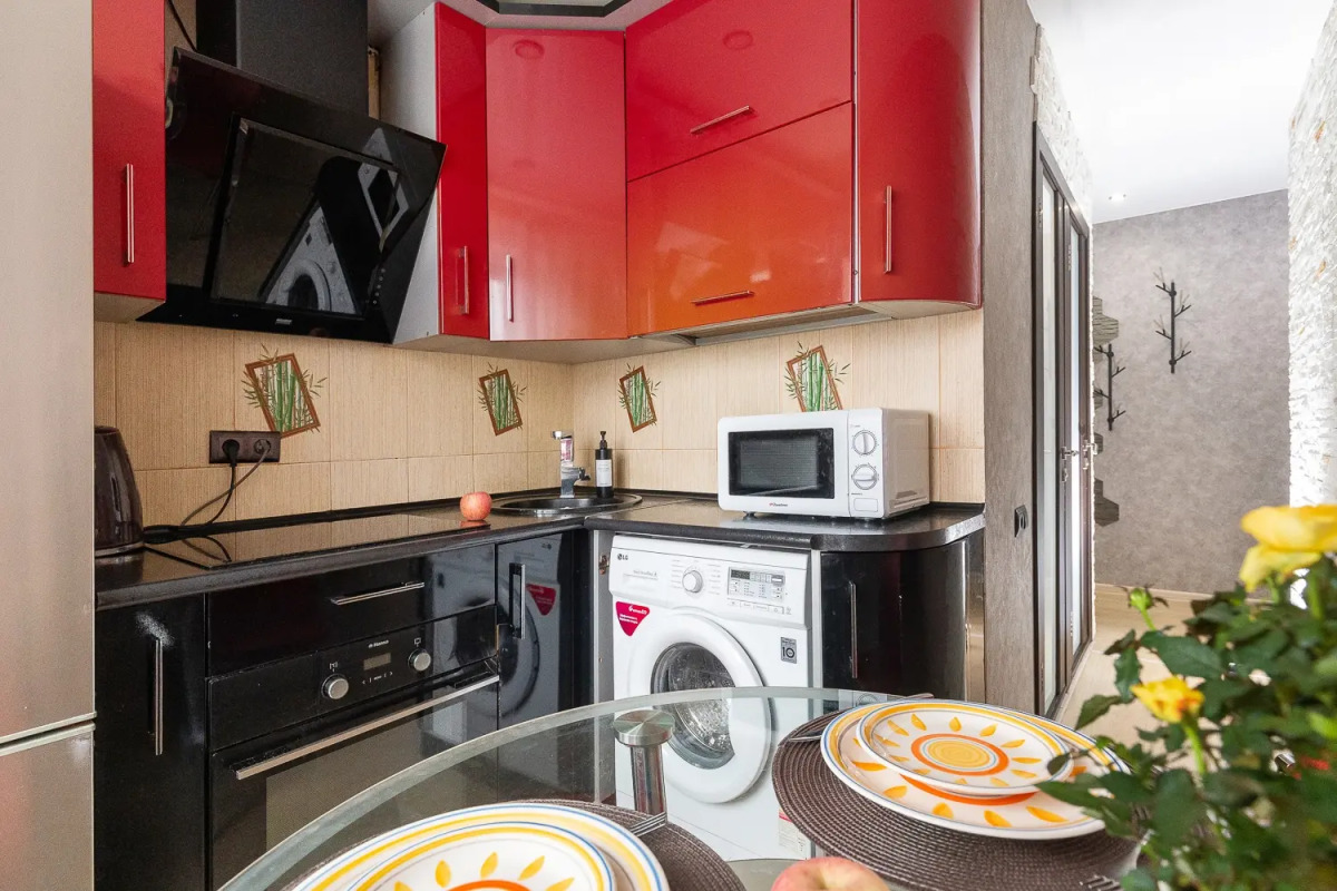 Квартира Двушка с изолированными комнатами, 5 минут до Золотой Нивы