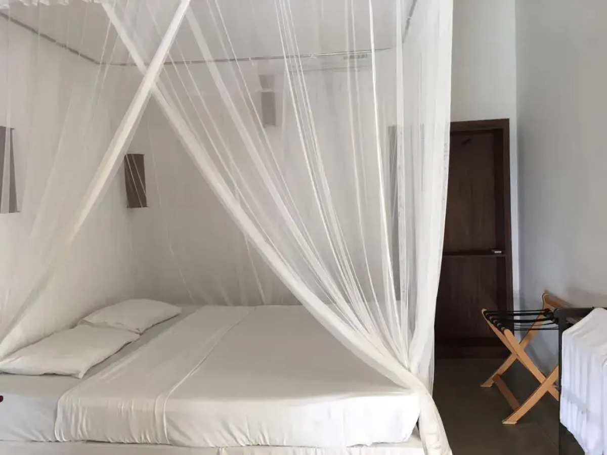 Отель Sun N Sea