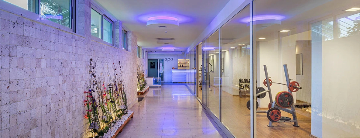 Отель Senza Grand Santana