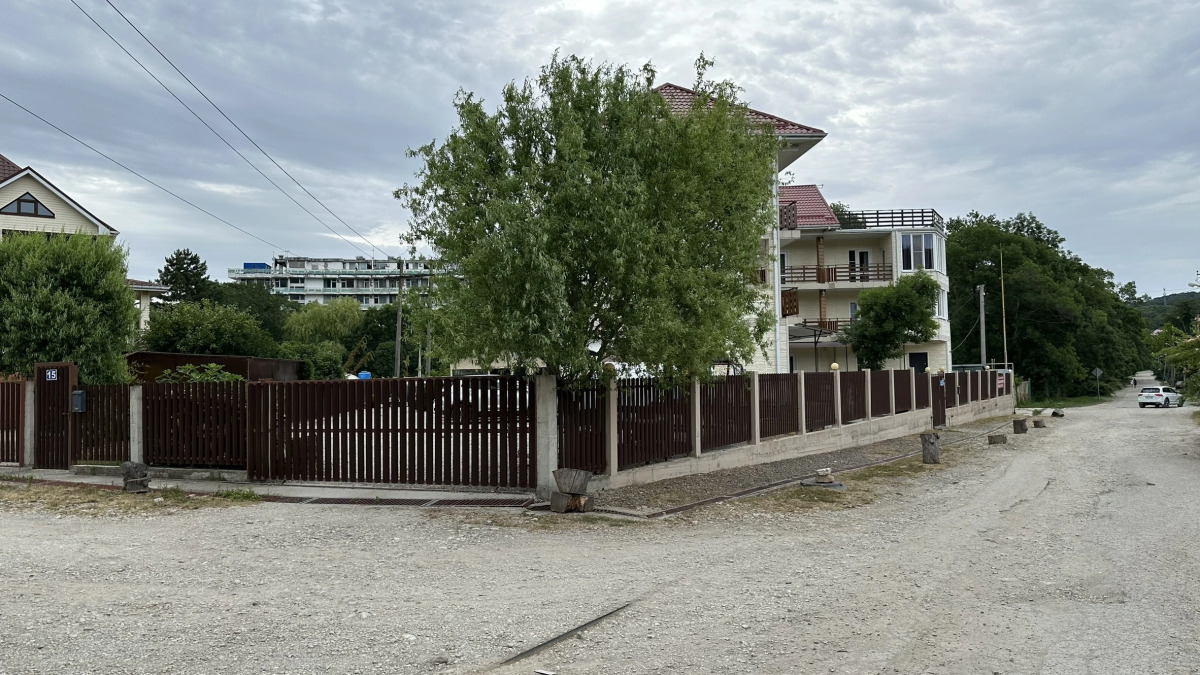 Гостевой Дом "Adam & Eva"