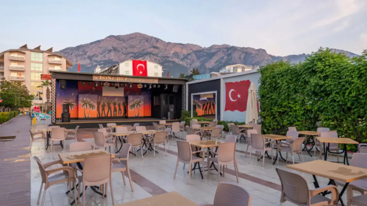 Lims Bona Dea Beach Hotel – All Inclusive