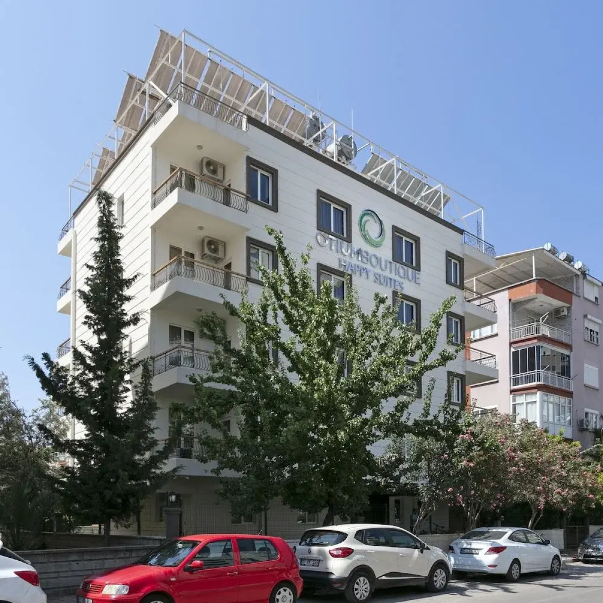 Отель Marvida Happy Suites