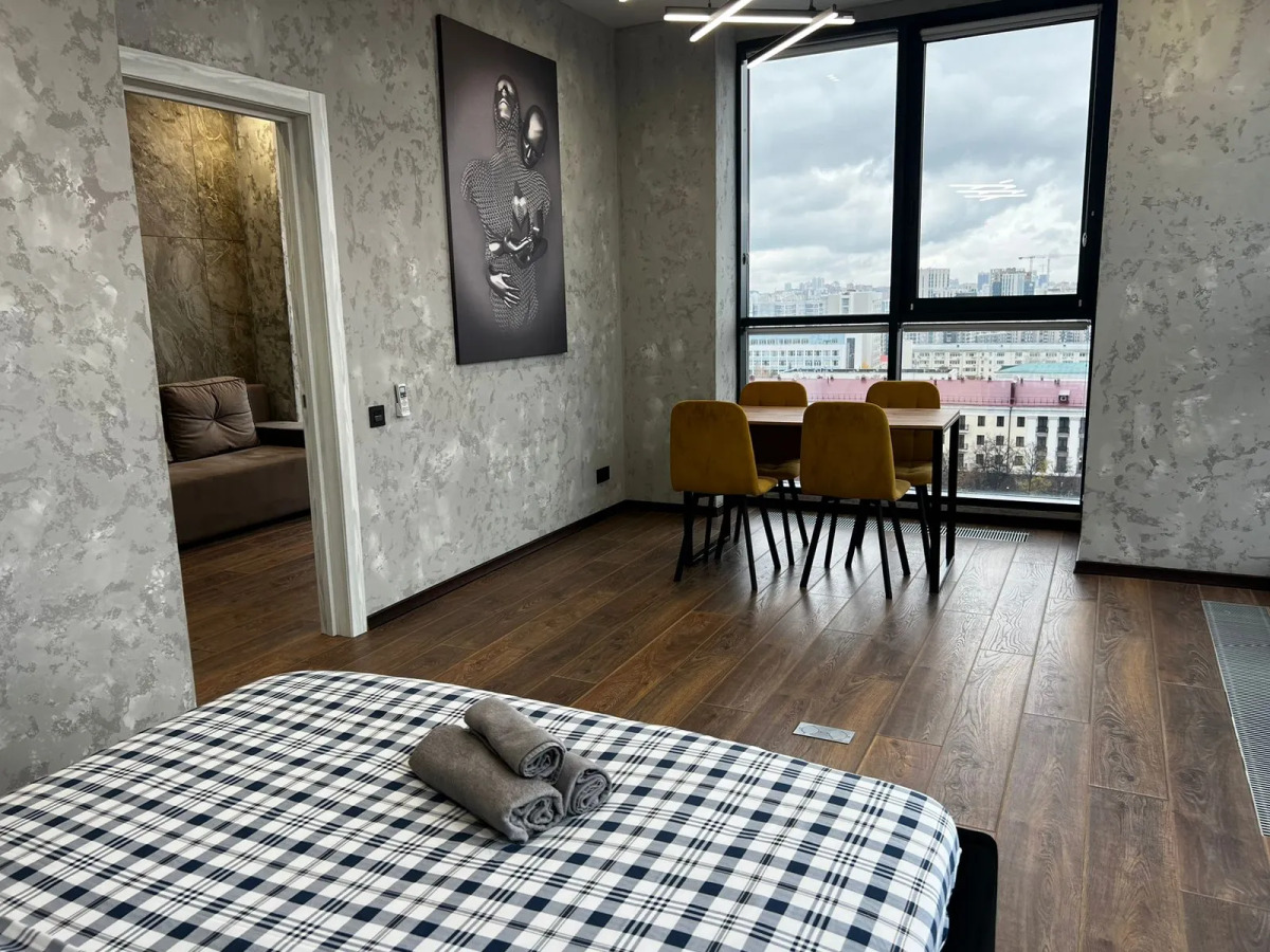 Апартаменты 1002 Верхнеторговая Площадь 4