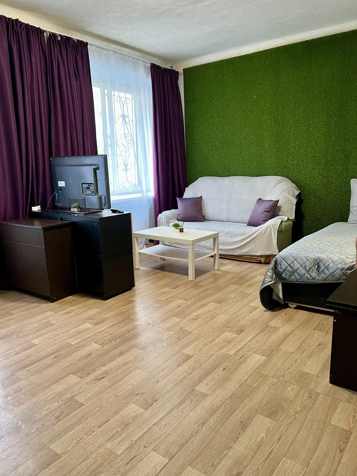 Квартира Уютная Двушка в Минуте от Вокзала