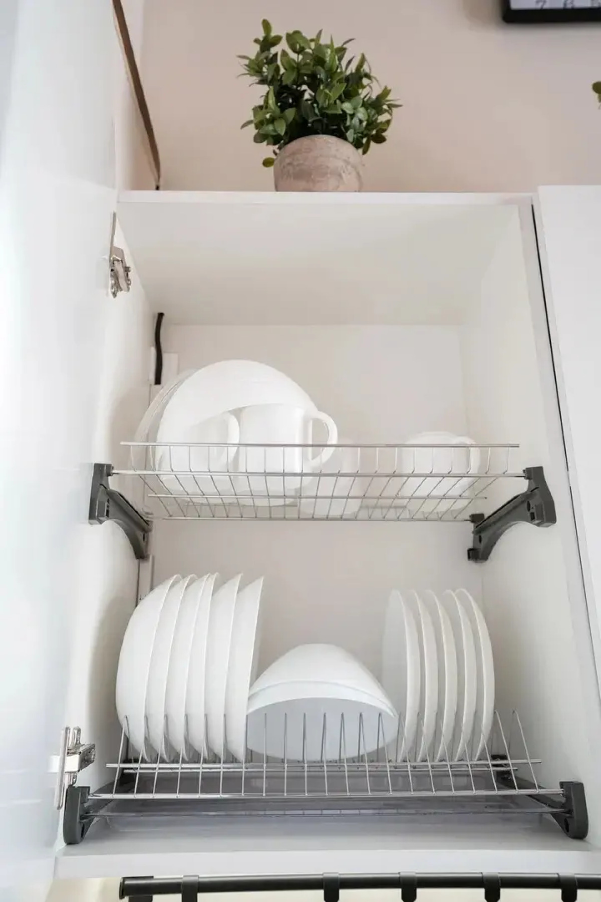 Квартира мини-студия со вторым ярусом у парка с озерами