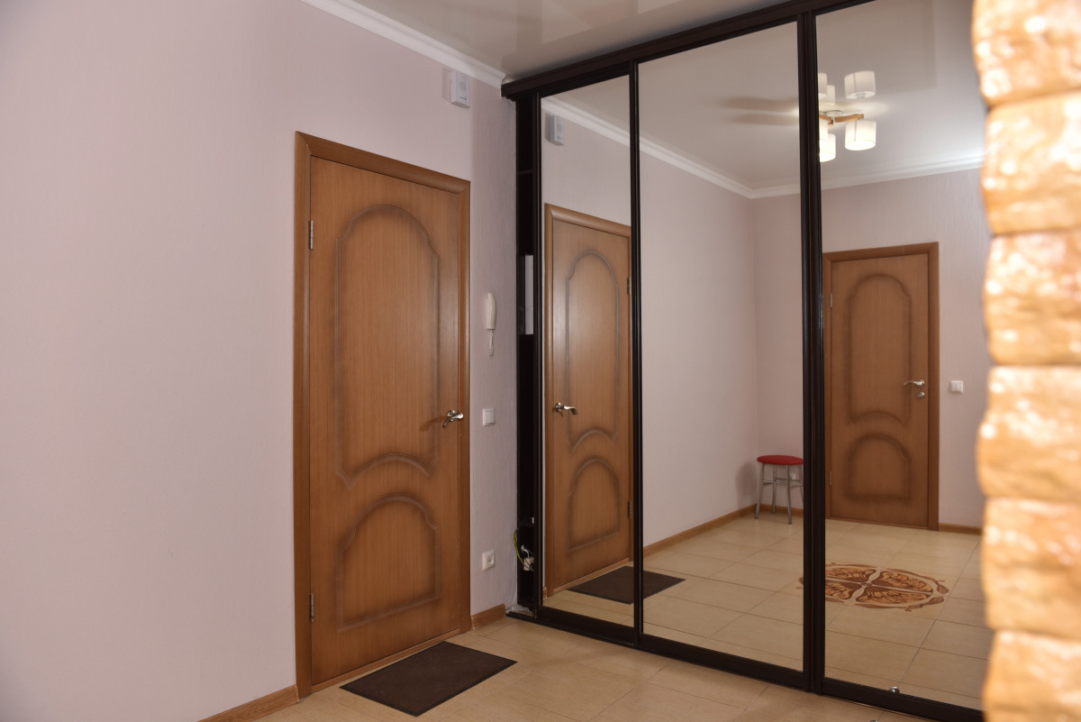 Апартаменты от Людмилы (Кольцовская 9)