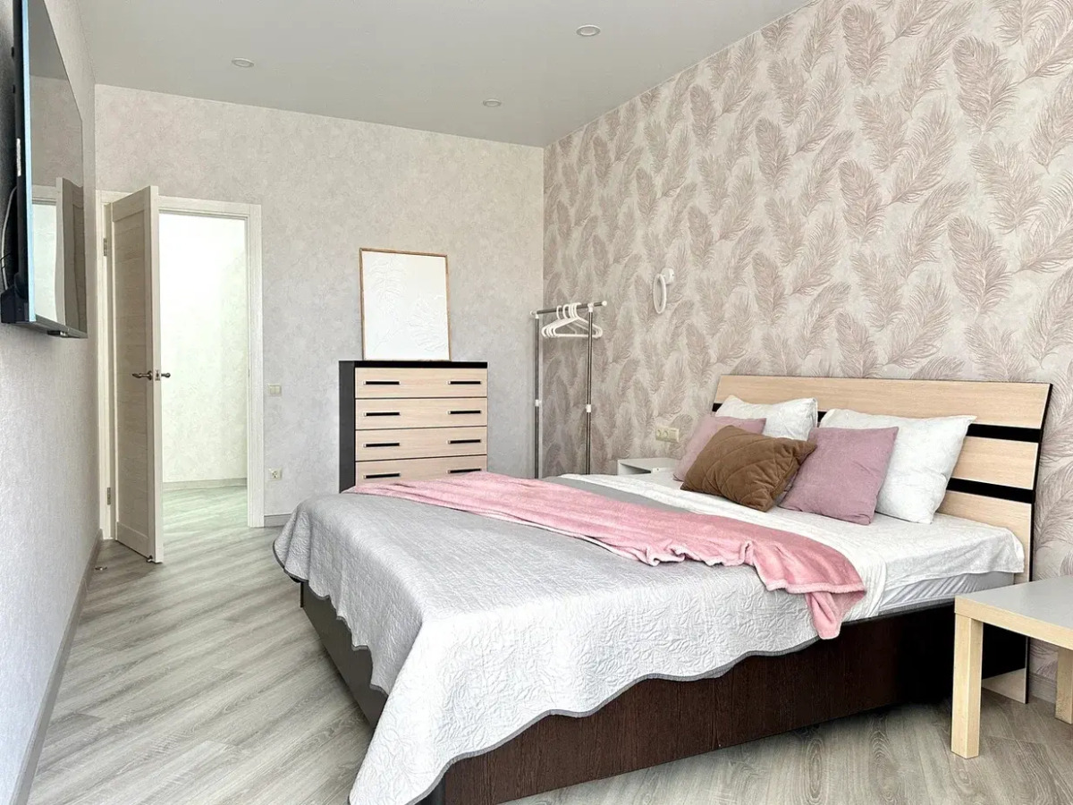 Квартира Светлая в Жк Южный