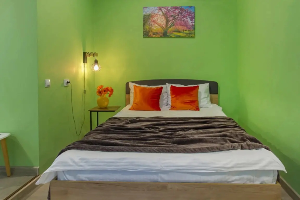 Апартаменты Room-Room Кировский 1