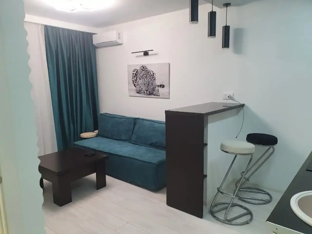 Апартаменты на Пархоменко 2  (305)