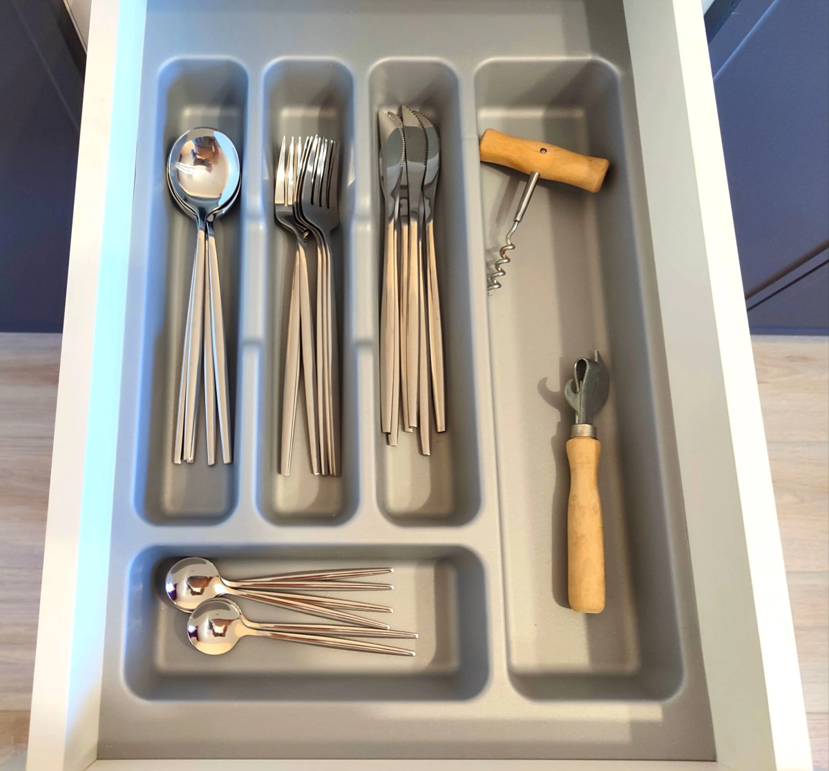 Квартира ЭмиЛи в ЖК Лазурный двухкомнатная