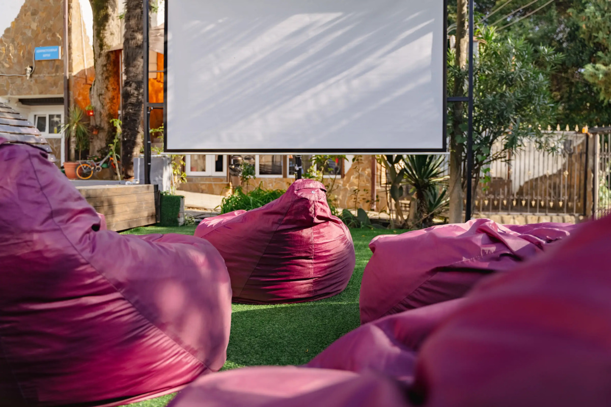 Отель Максим Парк-Лоо