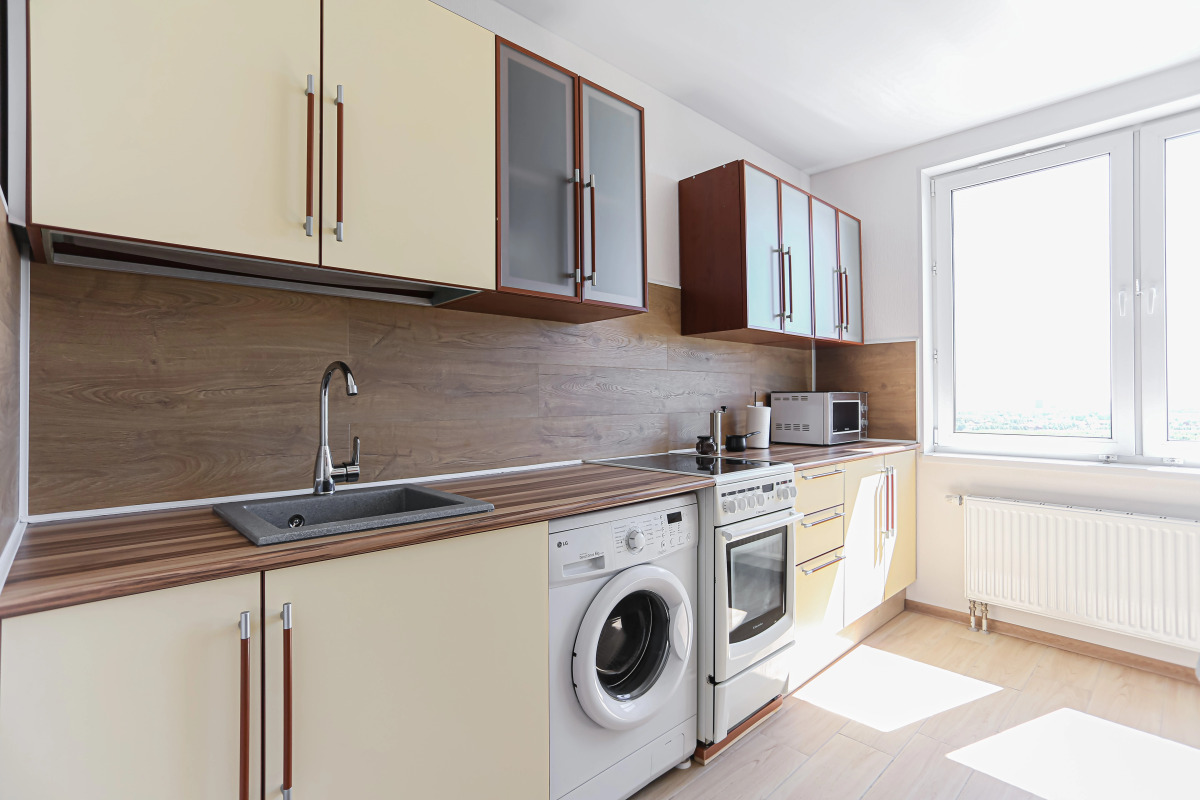 Апартаменты У нaс лучше, чeм дoма Sanset Героев Донбаса 10 кв 274