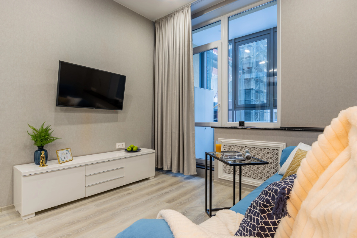 Квартира RoomyRoom Graf Orlov Studio