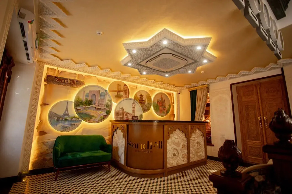 Отель Sandhill Hotel&Resto