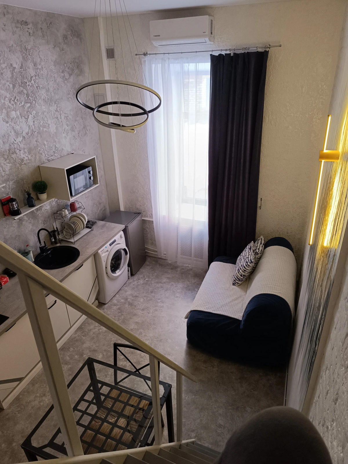 Квартира Двухуровневая в центре возле набережной