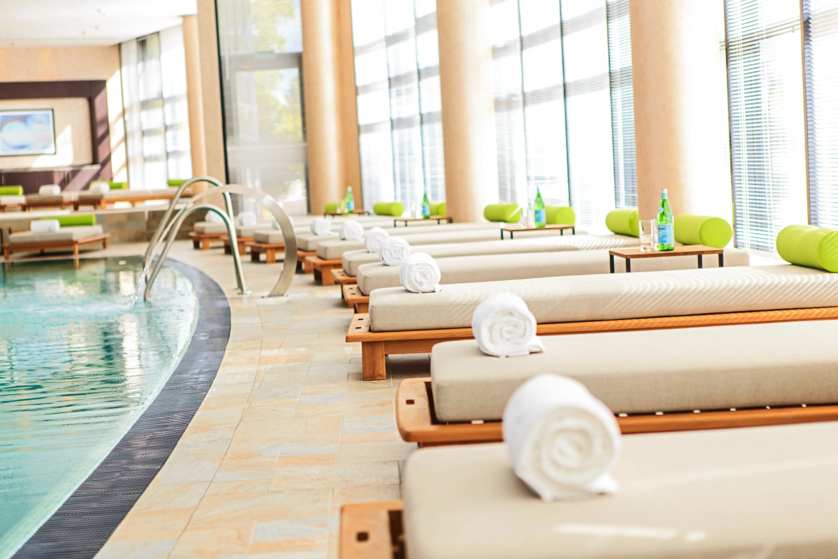 Отель Ренессанс Минск Конгресс и СПА Центр