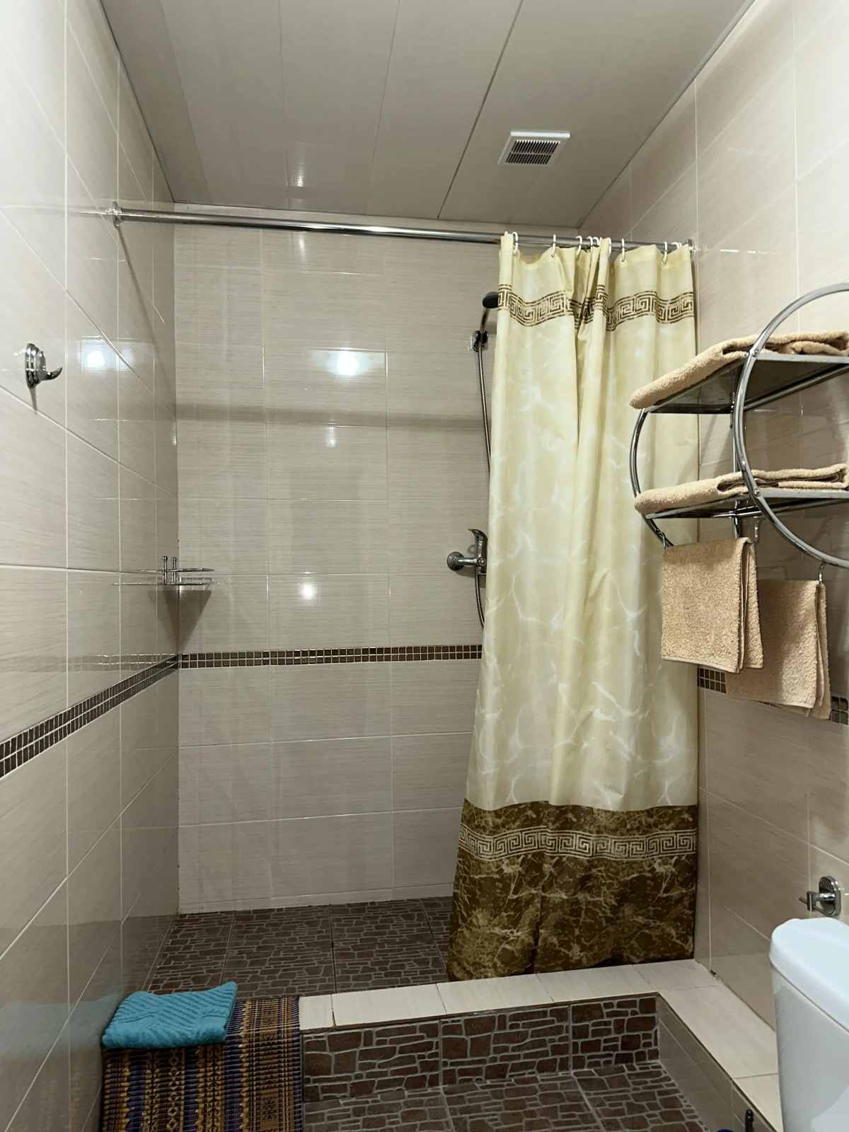 Гостиница Лада