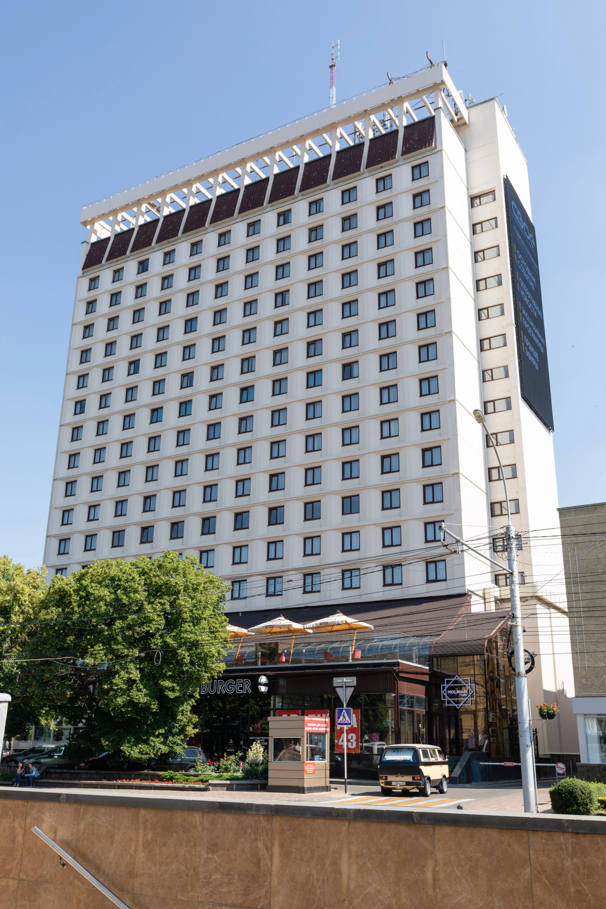 Бизнес Отель Континент