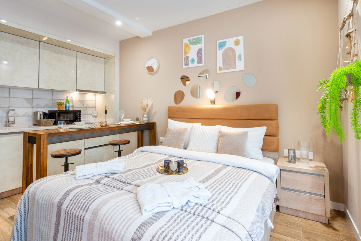 Квартира Vintage Haven Studio - Bohemian Style in Alliance Palace