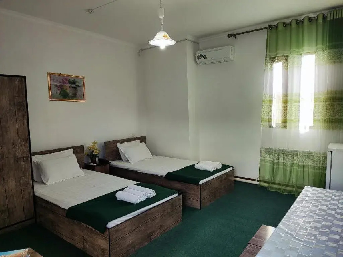 Отель Green House