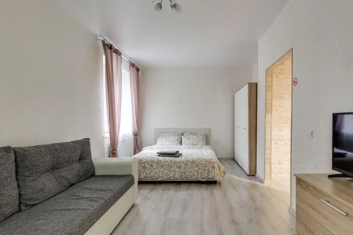 Апартаменты 60 лет Октября 16к4