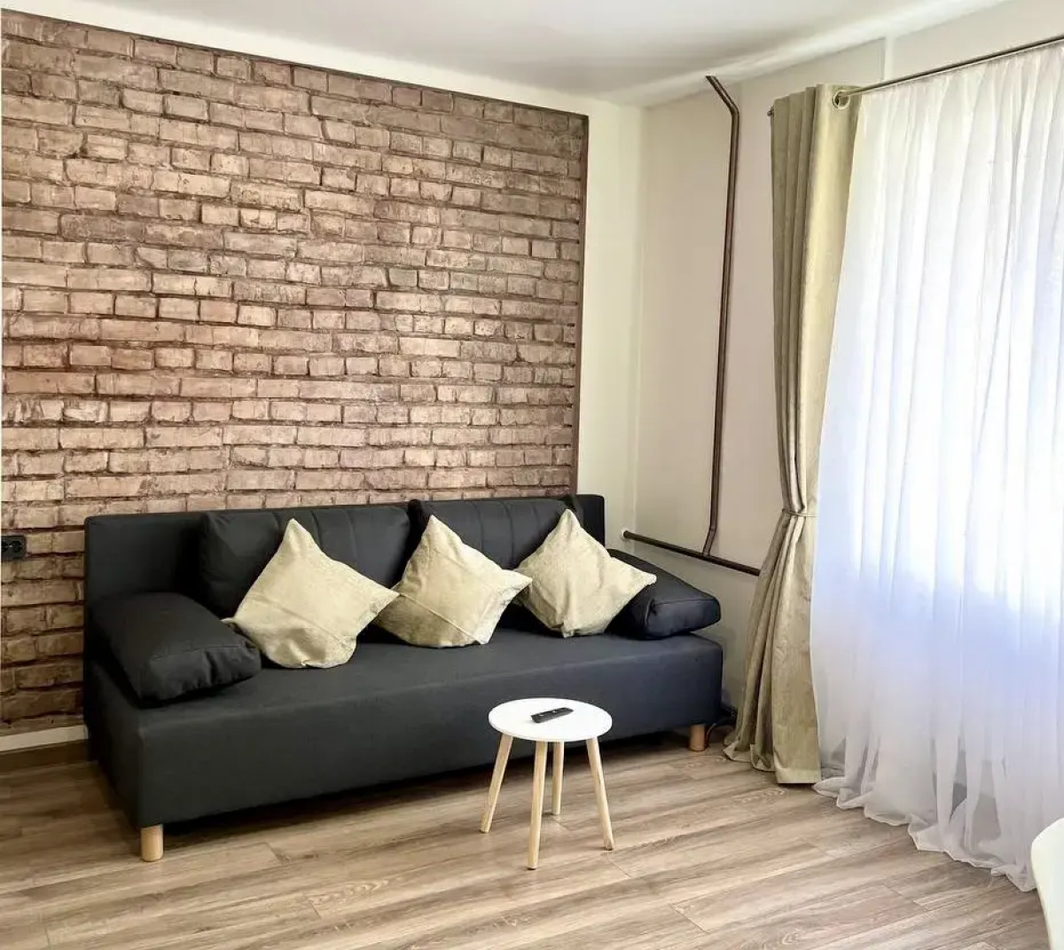 Апартаменты Green Студия рядом с замком от сети CityRent