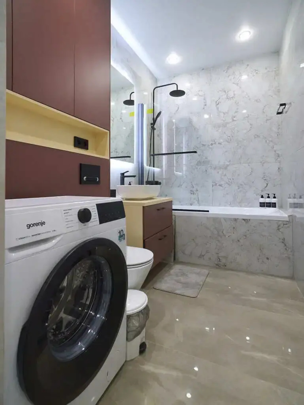 Апартаменты Премиум у Океаниса и Парка Швейцарии