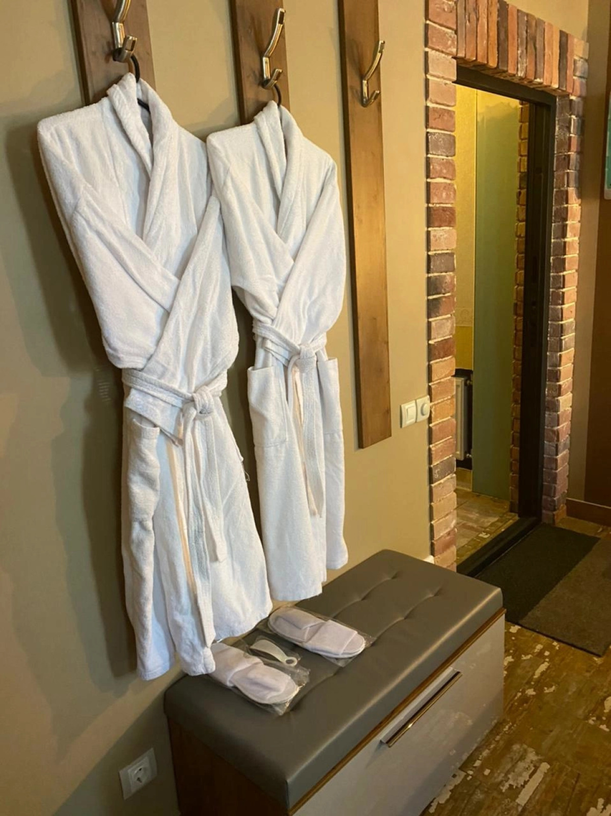 Апартаменты на Средней 13