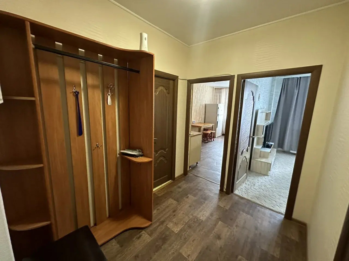 Апартаменты на Металлургов 106