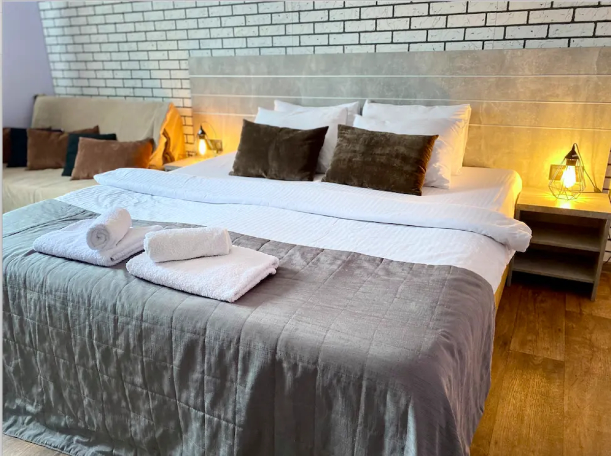 Гостевой Дом Five-story с бассейном