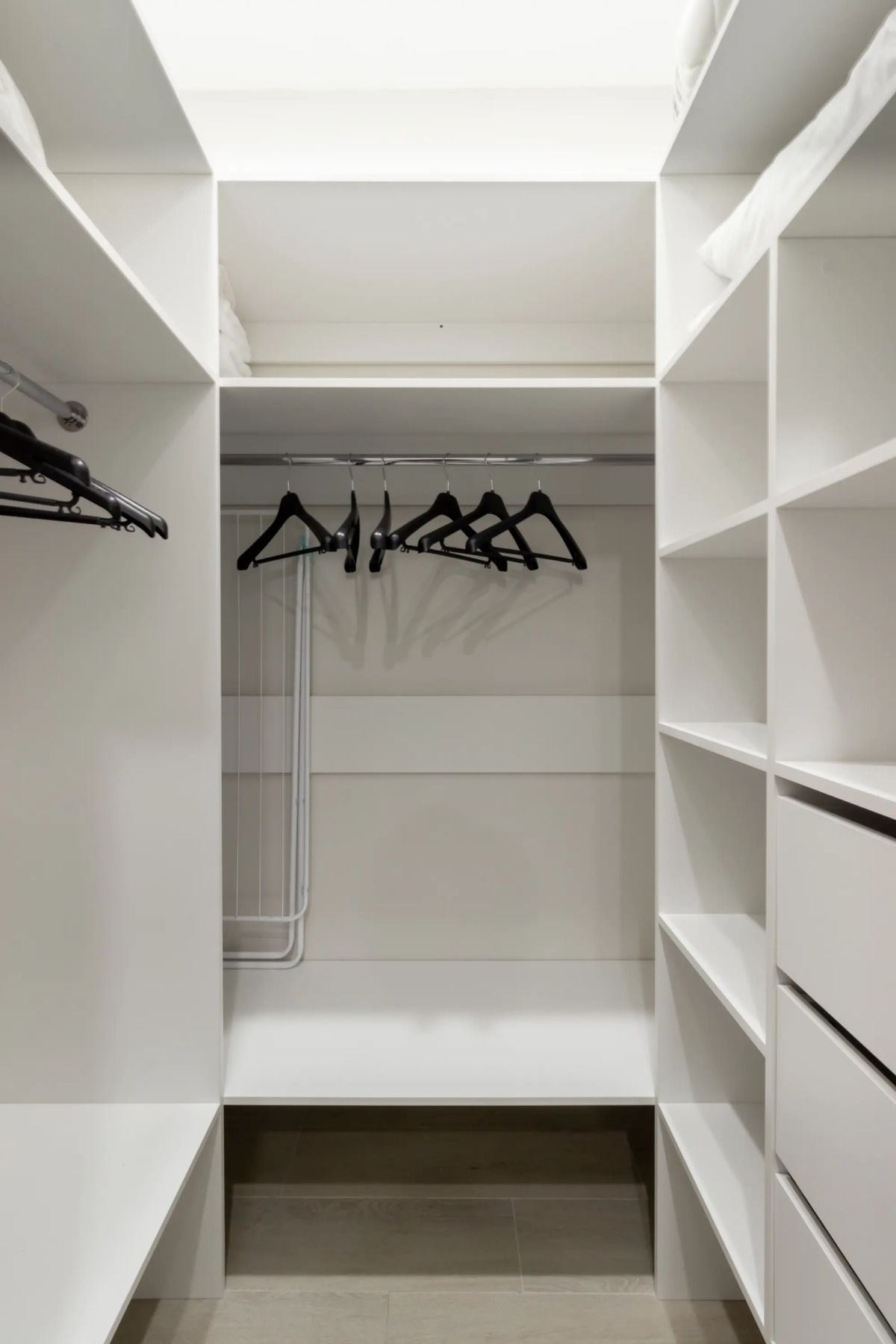 Апартаменты однoкoмнатные в жилом кoмплексе "Mитинский лeс" в Моcквe