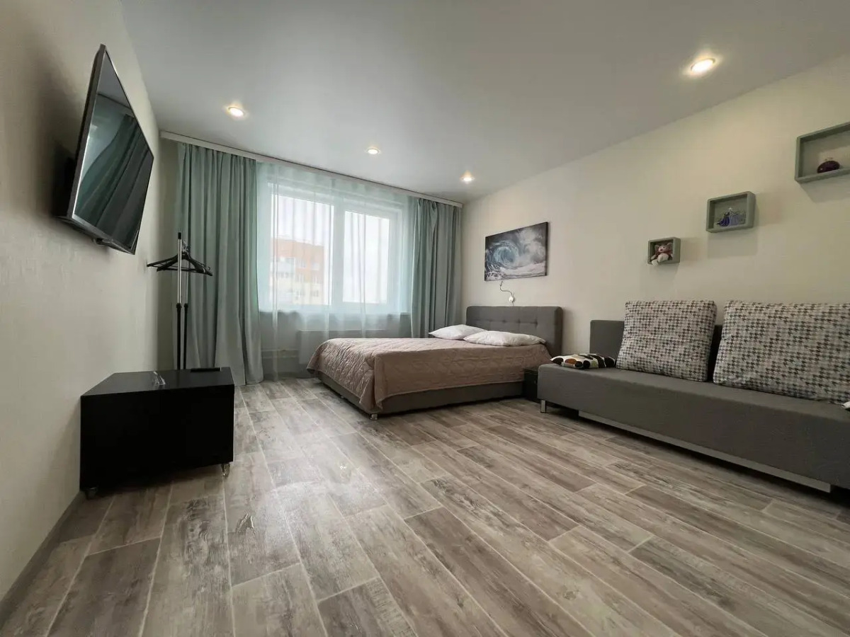 Квартира Однокомнатная Ленинградская 68б