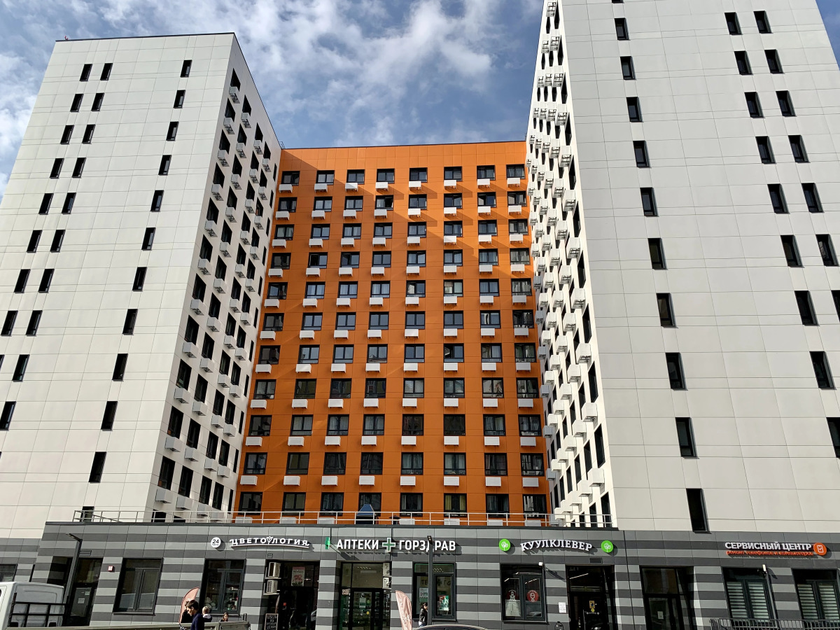 Апартаменты улица Лётчика Ульянина 75.2