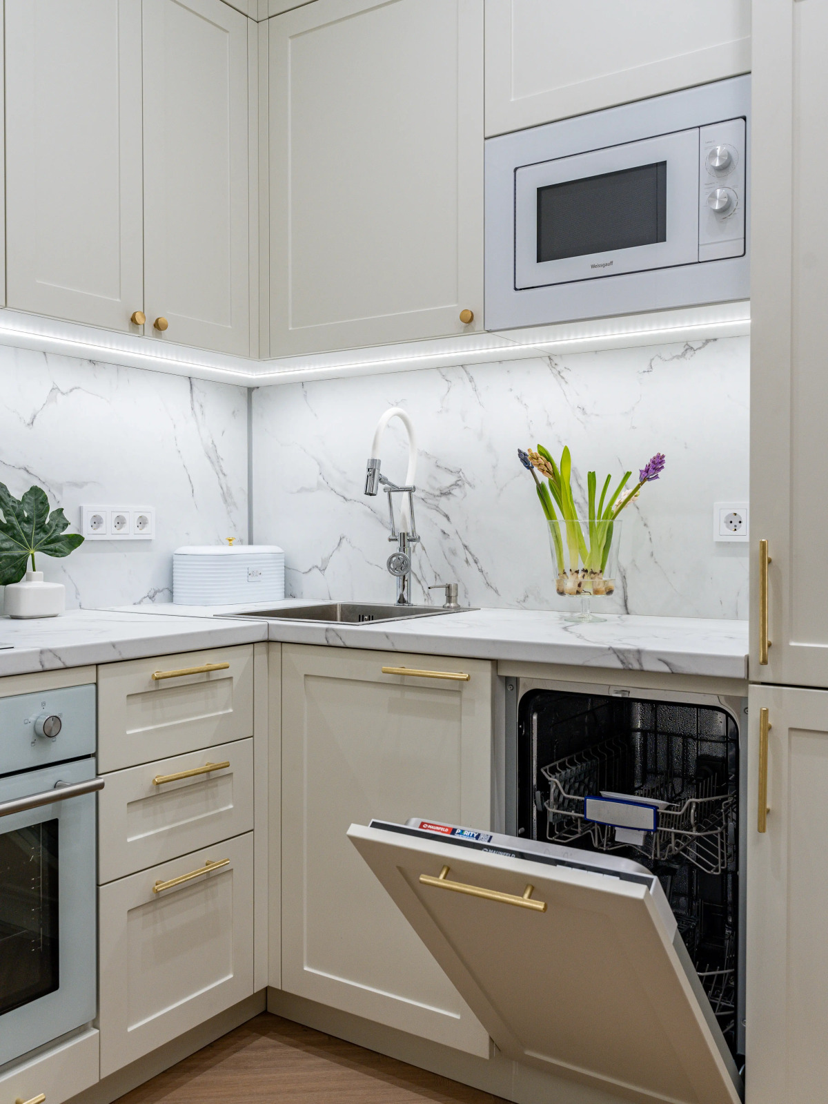 Апартаменты в ЖК Черная речка у метро Лесная