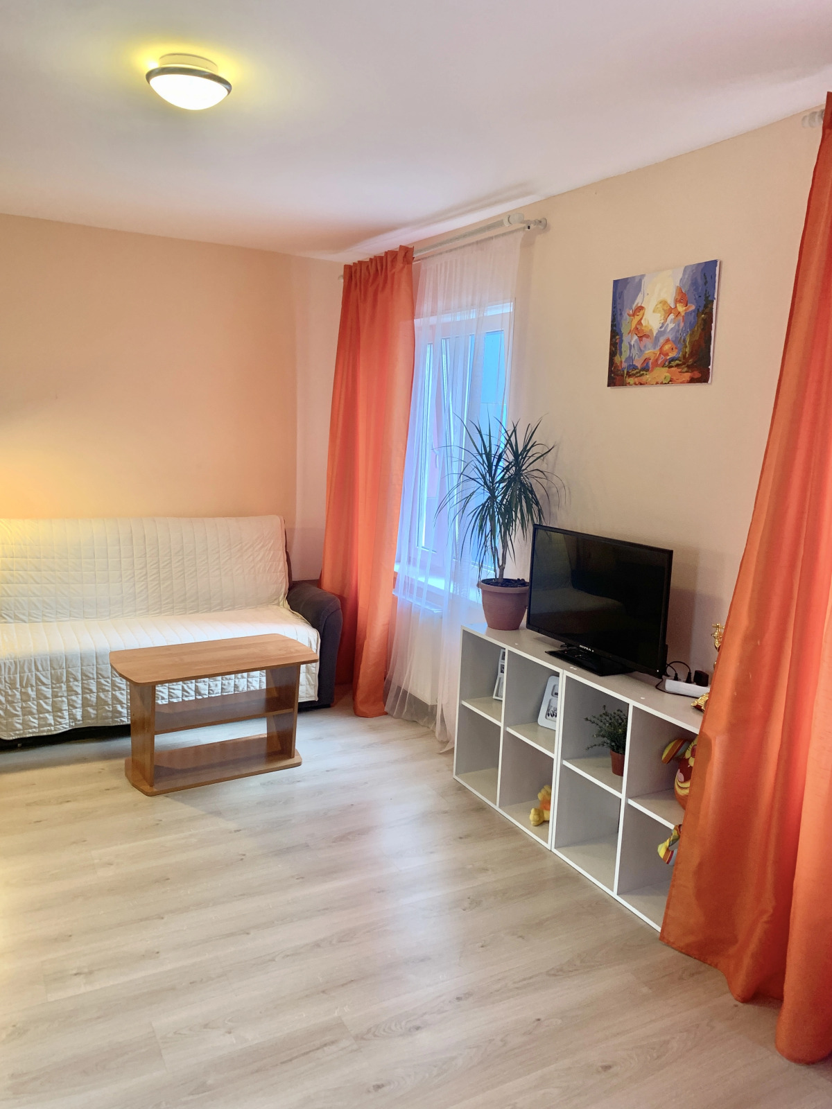 Квартира Уютная в Новом Доме Недалеко от Центра для Некурящих Людей