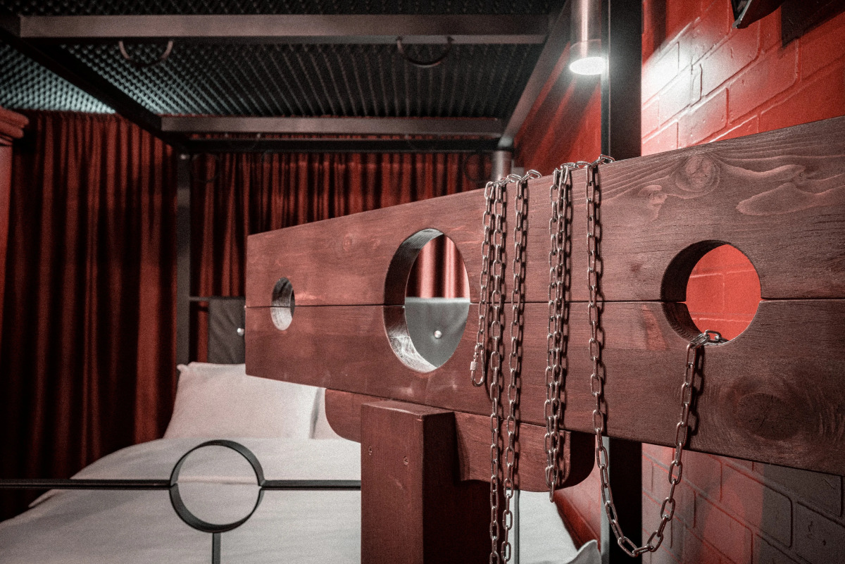 Квартира 18+ Красная Комната для Романтических Свиданий