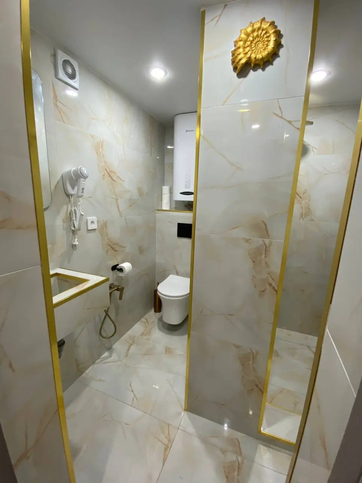 Гостевой дом Последний корабль ( The Last ship)