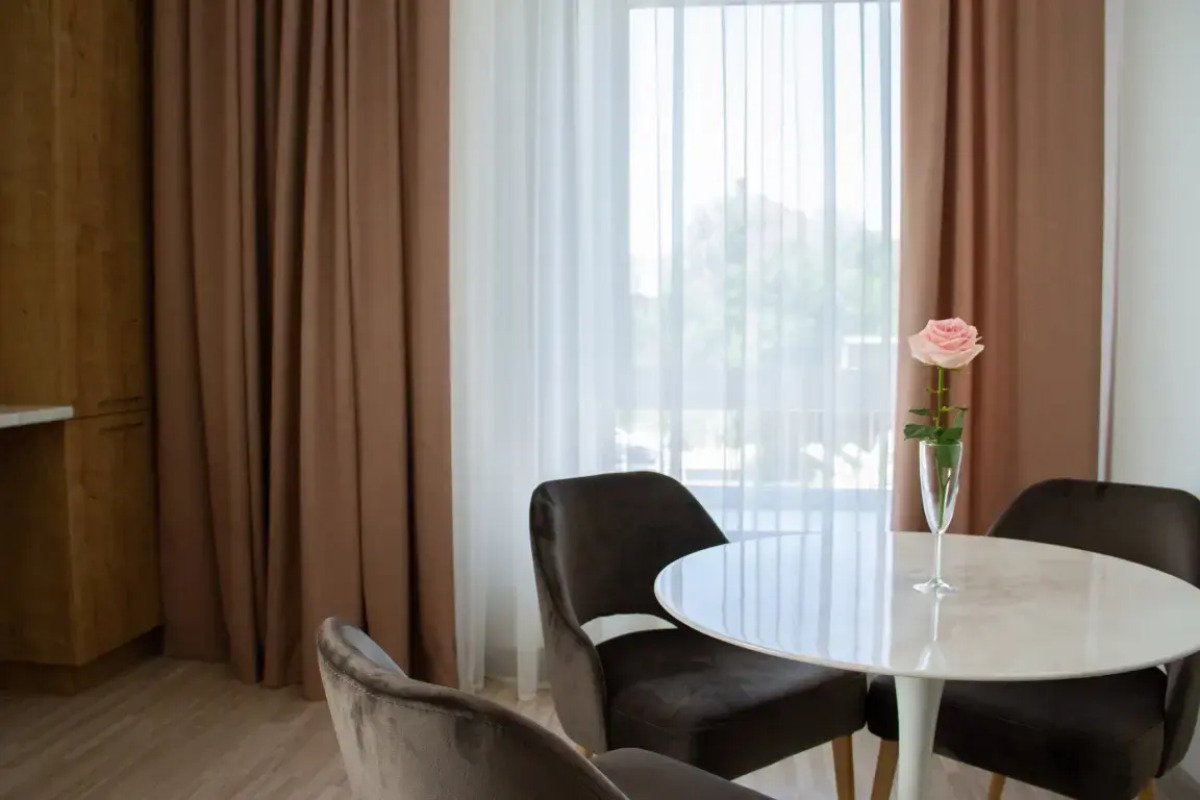 Апартаменты Сибирские номера Улучшенные - стиль и комфорт в историческом центре города