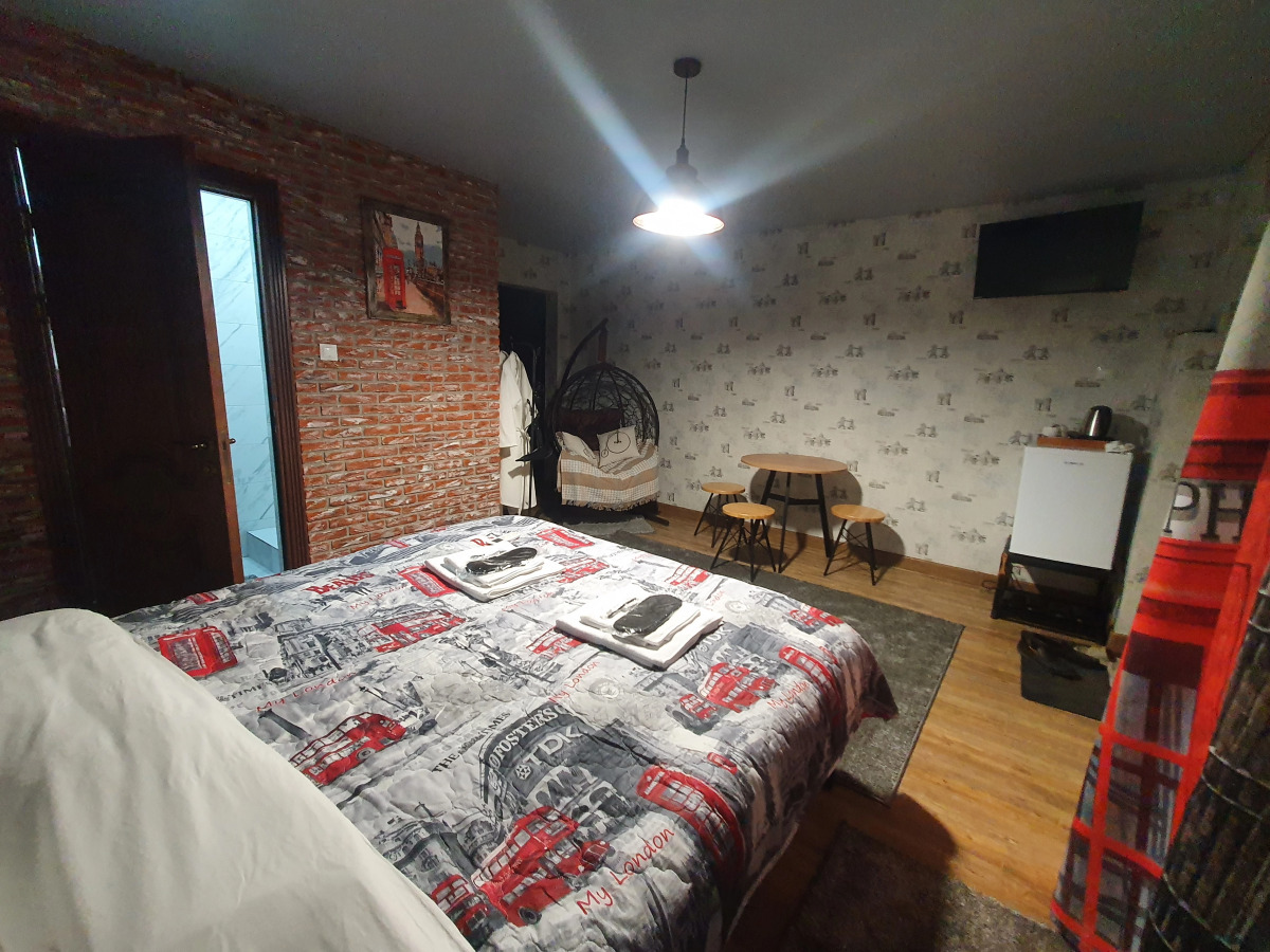 Отель Art House Hotel