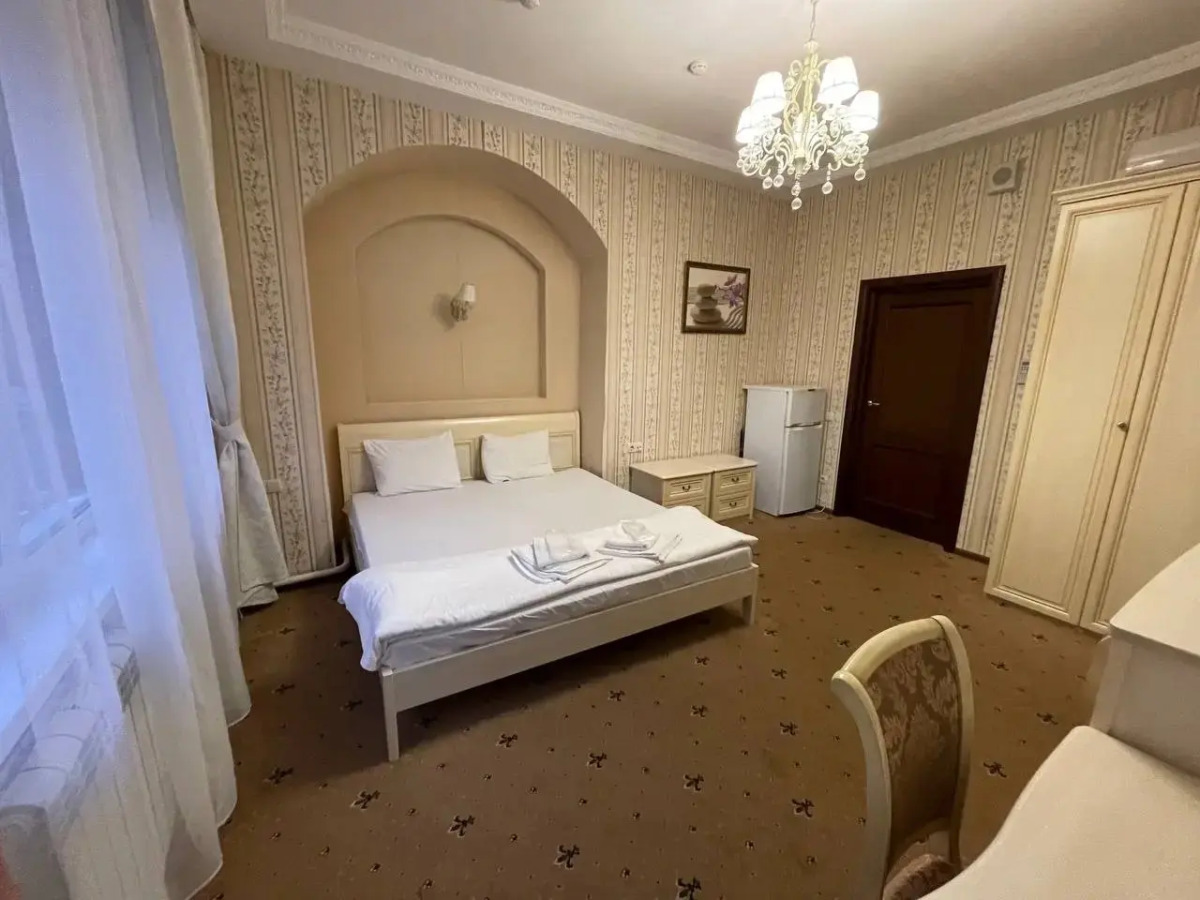 Отель Автор