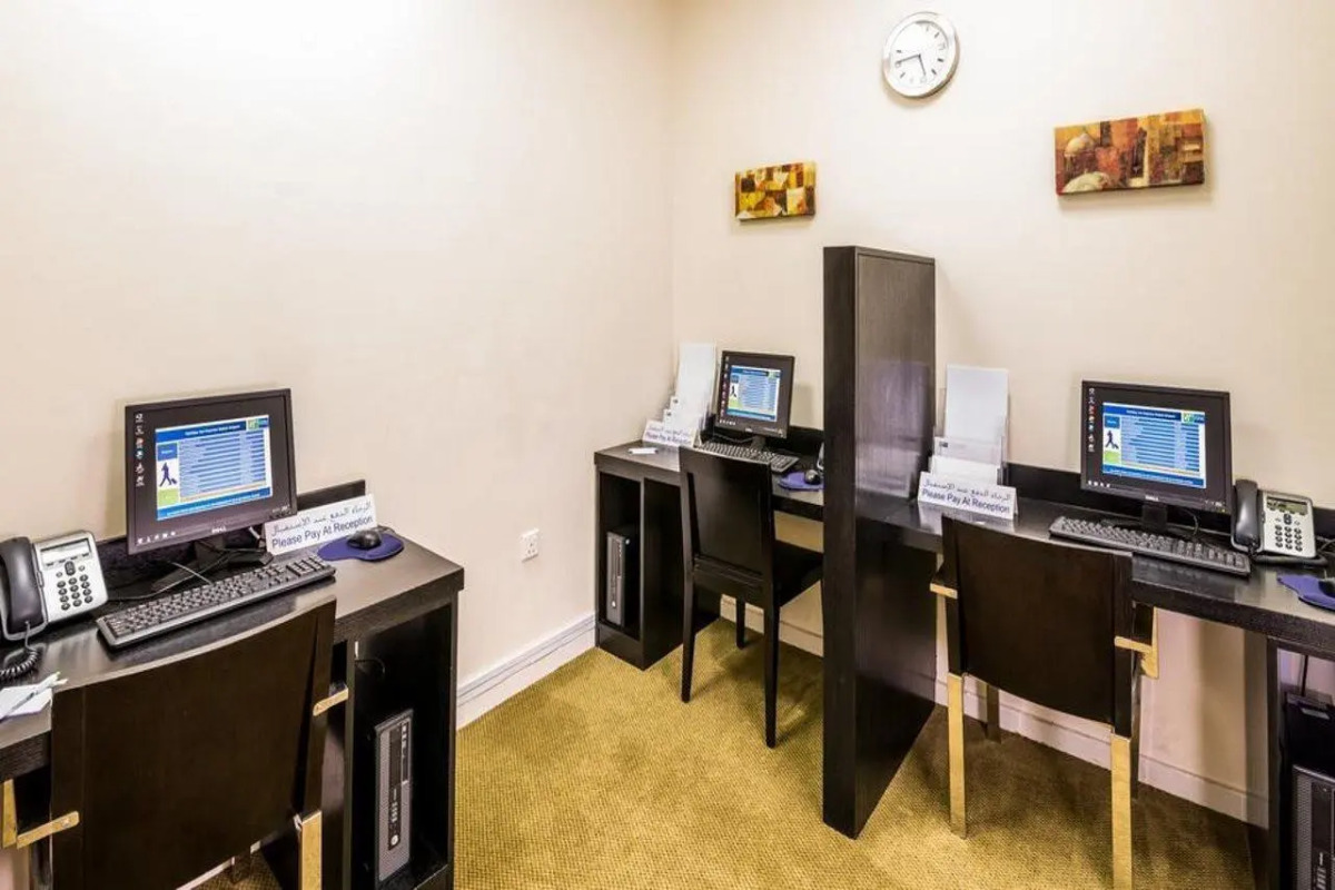 Holiday Inn Express Dubai Airport an IHG Hotel