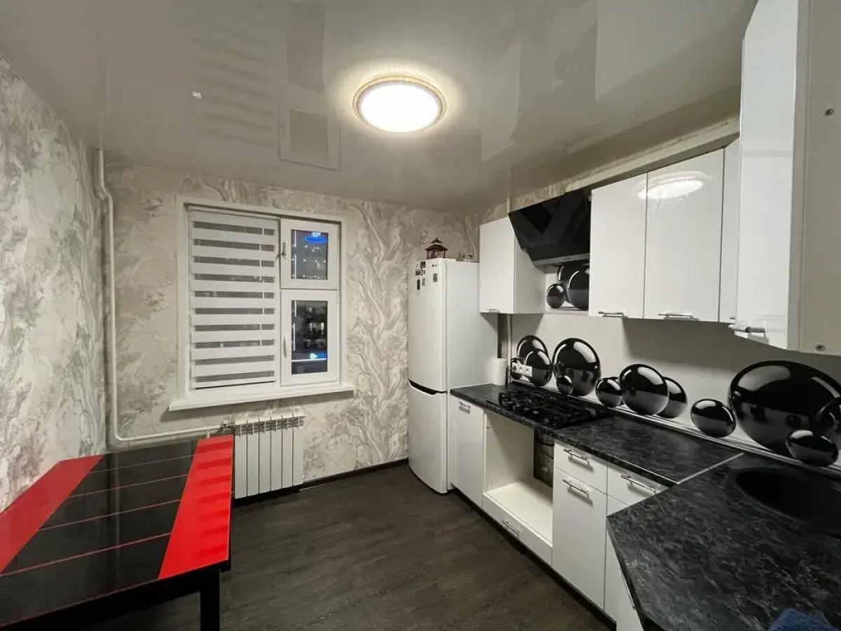 Квартира 1-комнатная в мкр. Советский 7/1