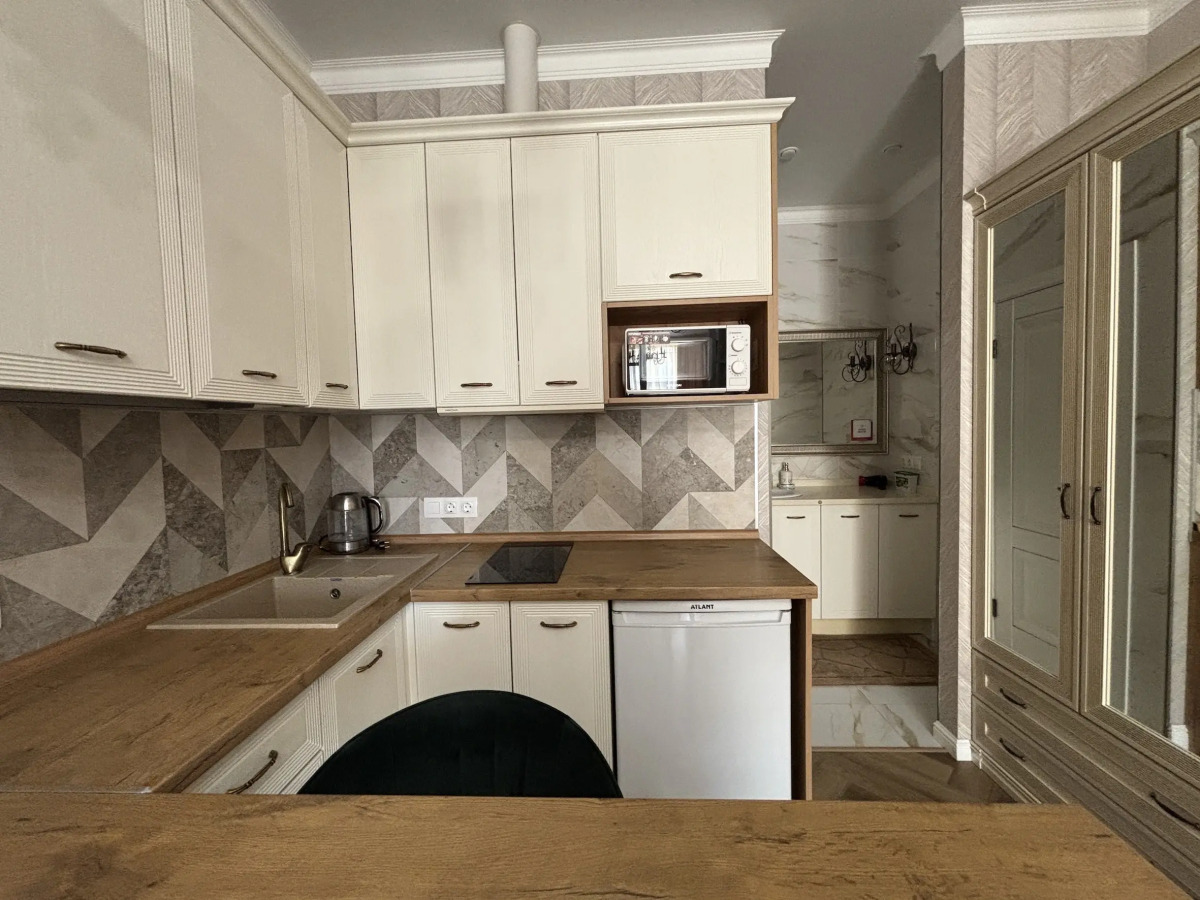 Апартаменты Семейная студия Люкс Монро