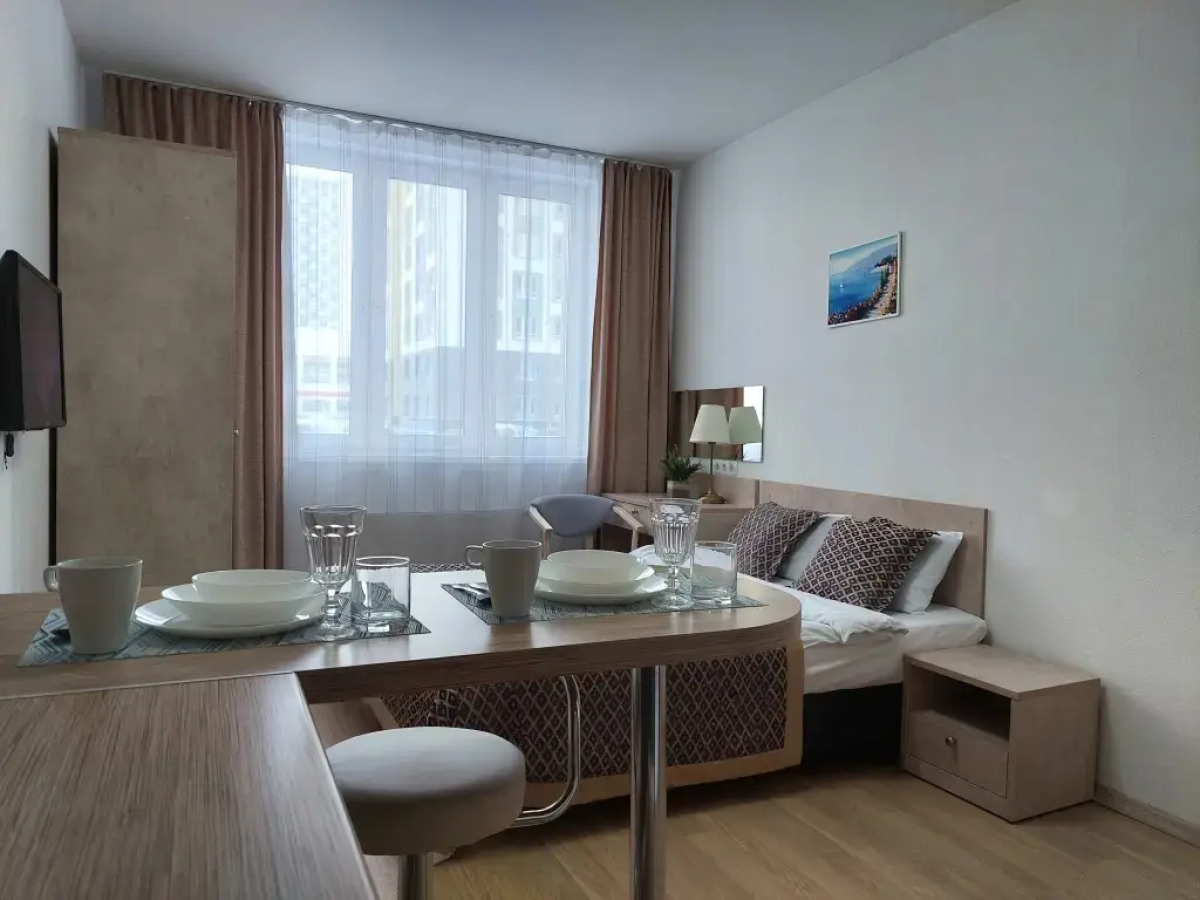 Три квартиры на Сахарова 2