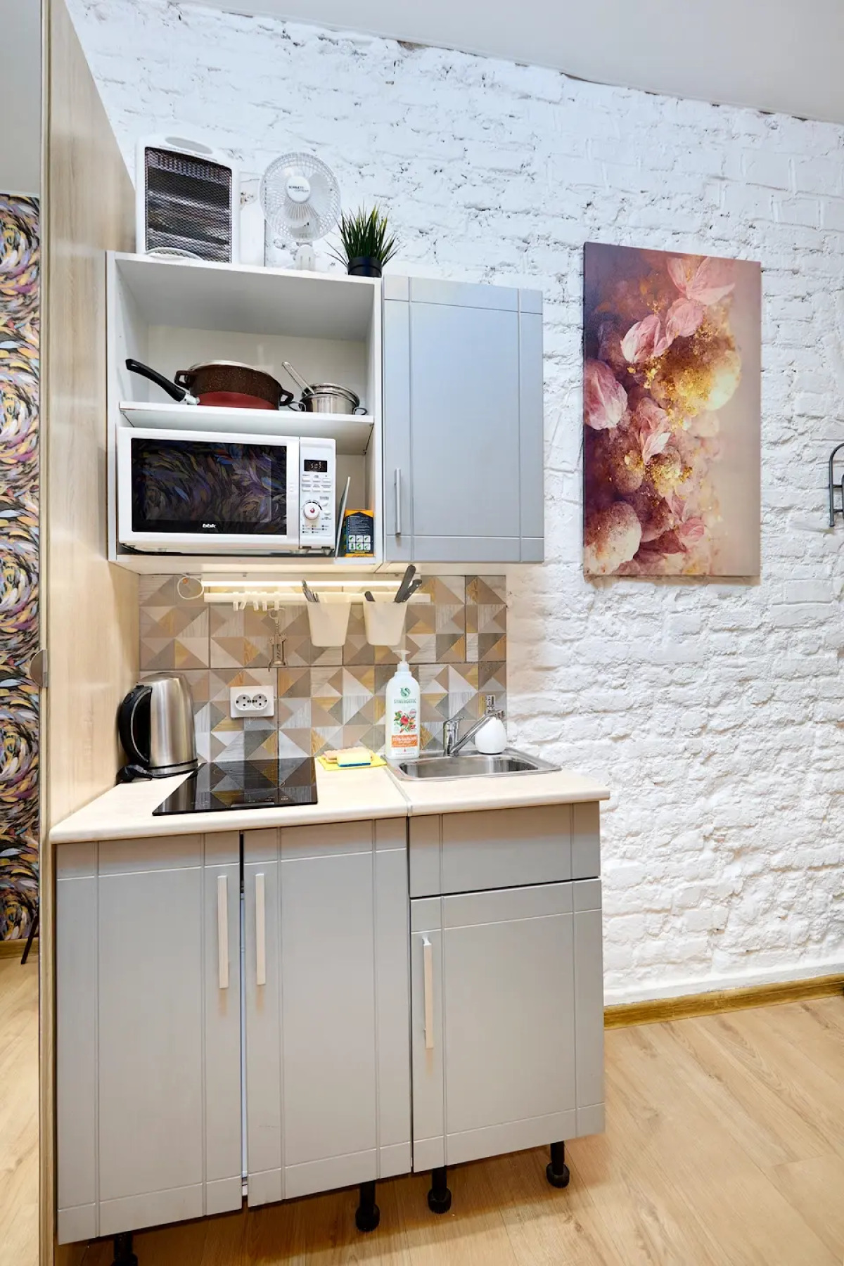 Меблированные комнаты LULLABY HOTELS Захарьевская 15