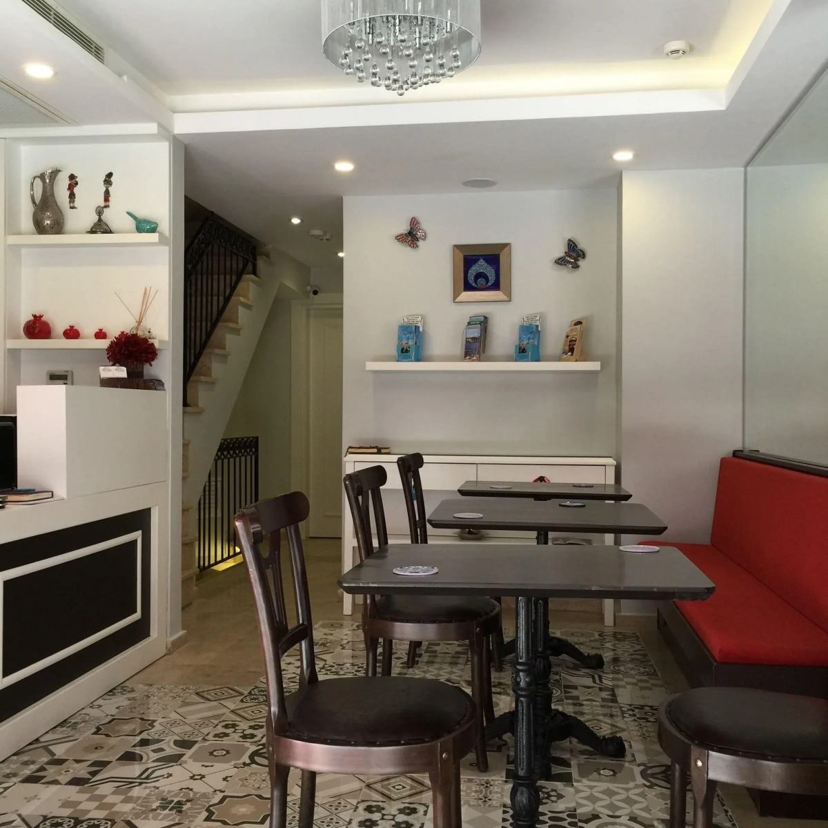 Отель Ten Rooms Istanbul Hotel