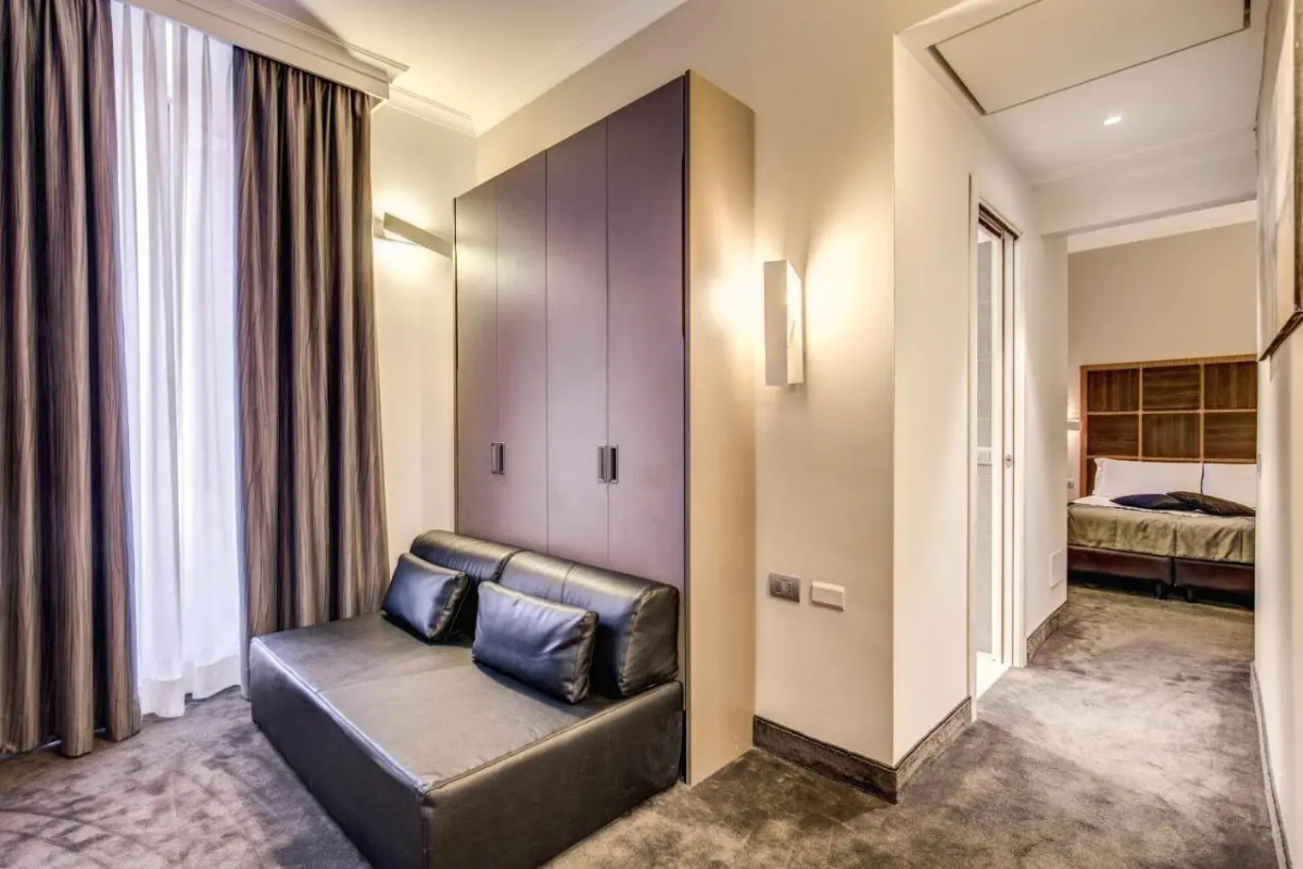 Hotel Trevi