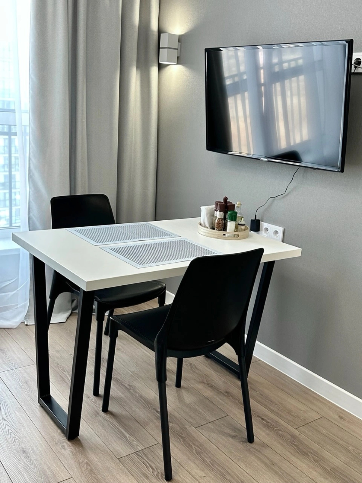 Апартаменты 2-х комнатные Стильный Стокгольм в Минск Мир