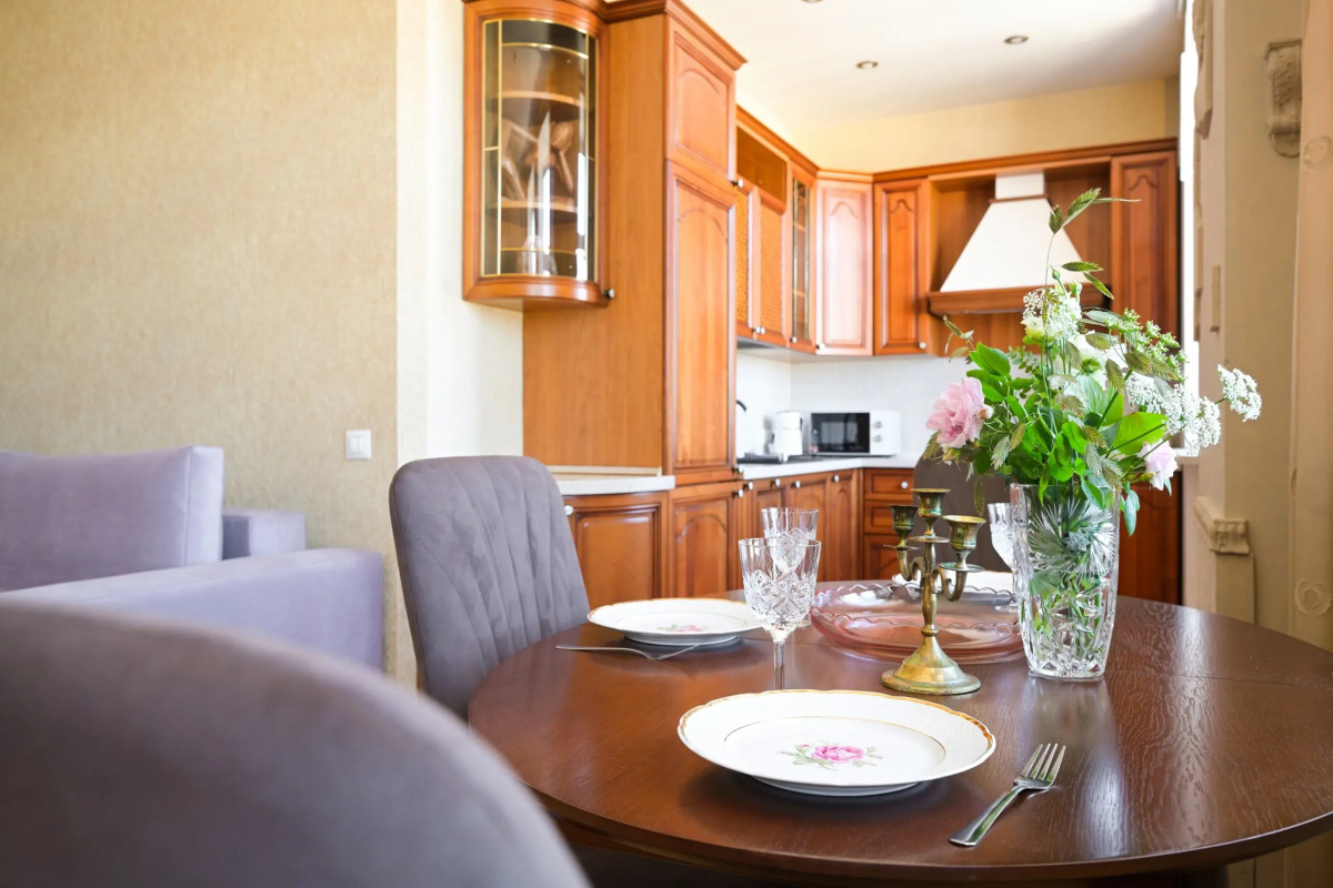 Апартаменты  1912 с видом на крыши Петроградки и Телебашню