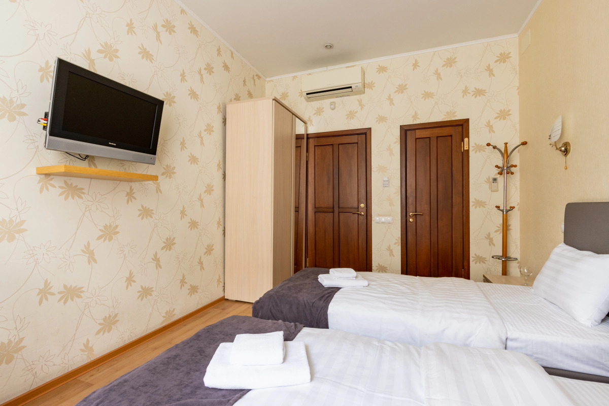 Меблированные комнаты Номера на Жуковского